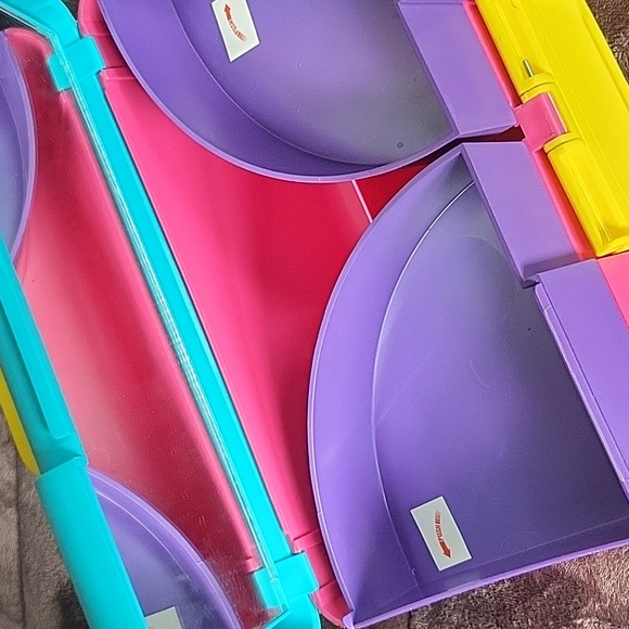 Vintage cosmetic makeup or craft organizer - Picture 4 of 7